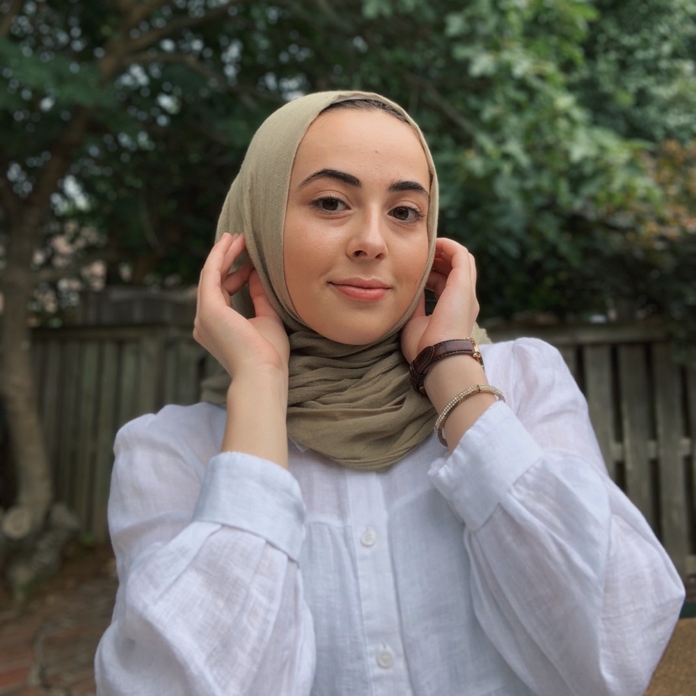 Meet your Posher, Mariam